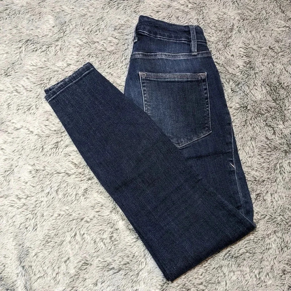 Good American Good Legs Crop Blue Jeans Size 2 / 26 Skinny - Picture 2 of 6